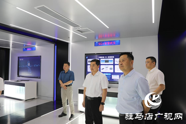 黃淮學(xué)院與中國聯(lián)通駐馬店分公司成功開展“訪企拓崗促就業(yè)”專項(xiàng)行動