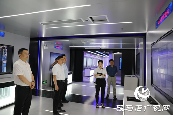 黃淮學(xué)院與中國聯(lián)通駐馬店分公司成功開展“訪企拓崗促就業(yè)”專項(xiàng)行動