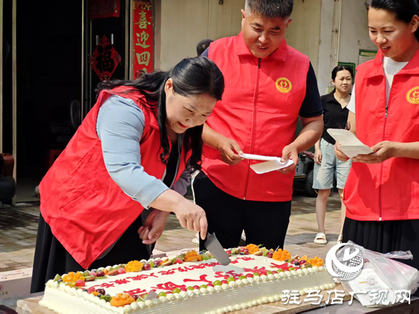 平輿縣身邊好人協(xié)會(huì)：粽香浸潤(rùn)敬老院 溫情傳遞端午情