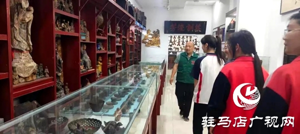 平輿縣第一初級中學學子在摯都民宿文化博物館開展科普教育學習活動 