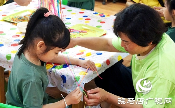 平輿縣第二幼兒園“我的節(jié)日我做主”親子游園活動(dòng)：雙節(jié)同慶，共促成長(zhǎng)    