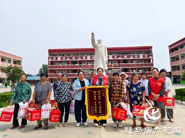 愛(ài)心潤(rùn)童心 真情暖六一 ——中國(guó)好人越玉環(huán)攜手愛(ài)心人士慰問(wèn)射橋鎮(zhèn)第一小學(xué)貧困兒童