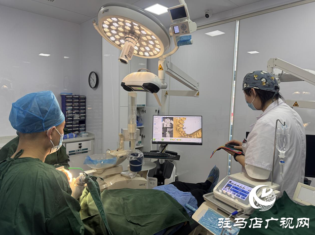  駐馬店開啟口腔種植“機器人時代” 首臺5G動態(tài)種植導(dǎo)航機器人落戶驛城區(qū)