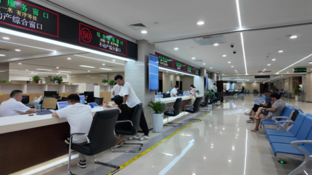 駐馬店：“不動(dòng)產(chǎn)+電力”聯(lián)動(dòng)過戶“一站式”服務(wù)