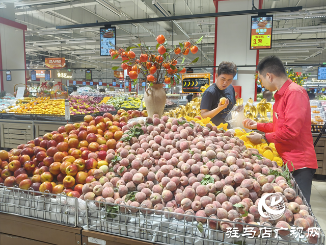盛夏桃香飄滿城 新鮮實惠引熱銷