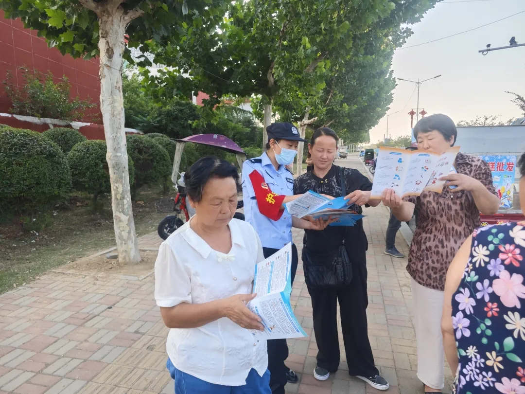確山縣公安局：筑牢校園防毒墻