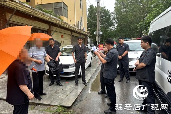 平輿縣人民法院：風雨無阻，清晨執(zhí)行突擊再發(fā)力