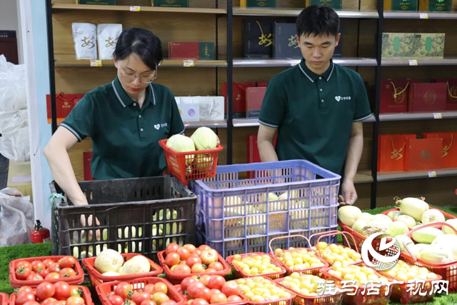 驛城區(qū)香山街道：瓜果飄香喜迎豐收季 “甜蜜經(jīng)濟”打開富民路