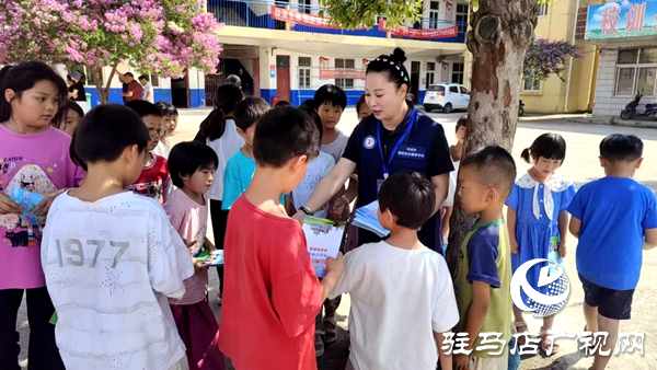 平輿縣辛店鄉(xiāng)：“安全種子”播校園，“隱患掃描”進(jìn)企業(yè)