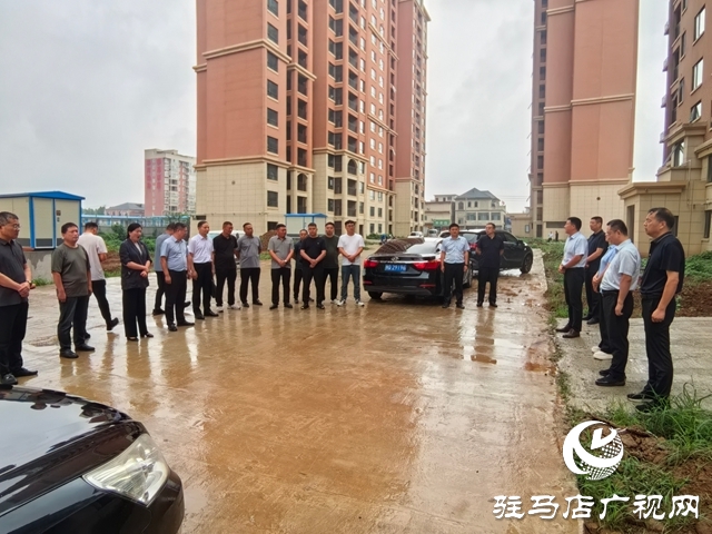  西平縣領(lǐng)導(dǎo)深入柏城街道指導(dǎo)安置交房工作推進(jìn)民生工程落實(shí)落地