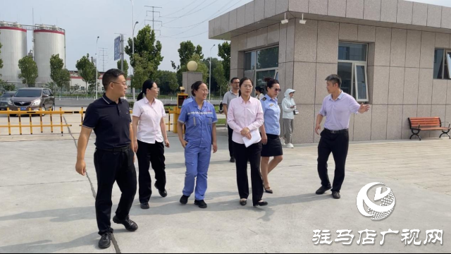 無事不擾，一碼通查！ 我市在部分重點(diǎn)工業(yè)企業(yè)推行“行政檢查一碼通”工作