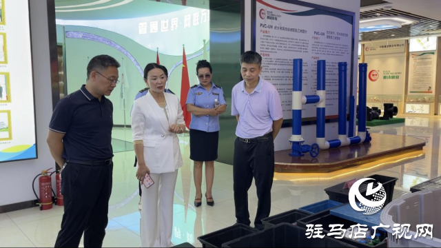 無事不擾，一碼通查！ 我市在部分重點(diǎn)工業(yè)企業(yè)推行“行政檢查一碼通”工作