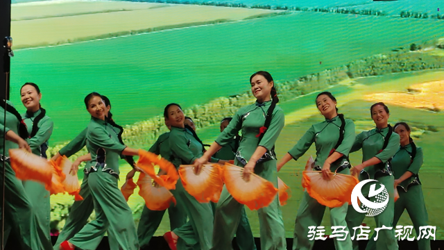 駐馬店市多藝術(shù)團齊聚皇家驛站 共慶中國共產(chǎn)黨成立104周年