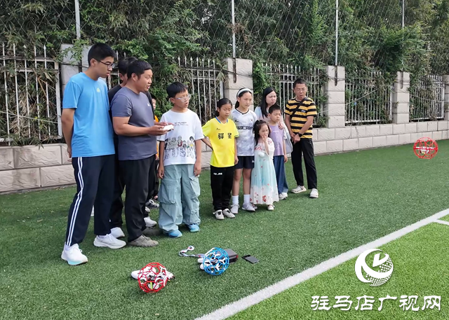 暑假無人機(jī)足球熱：科技與體育的奇妙碰撞