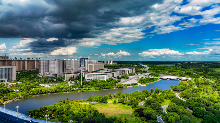 縣區(qū)動態(tài) | 一泓碧水繞城過 滿目青綠夏意濃