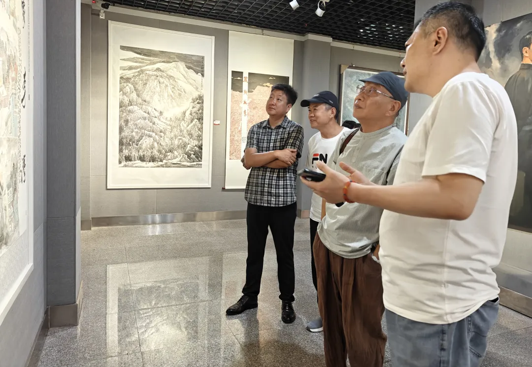 【展訊】紀念抗戰(zhàn)勝利80周年、楊靖宇將軍誕辰120周年美術書法攝影藝術展開幕