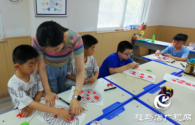 正陽(yáng)縣：愛(ài)心托管“托”起多彩假期