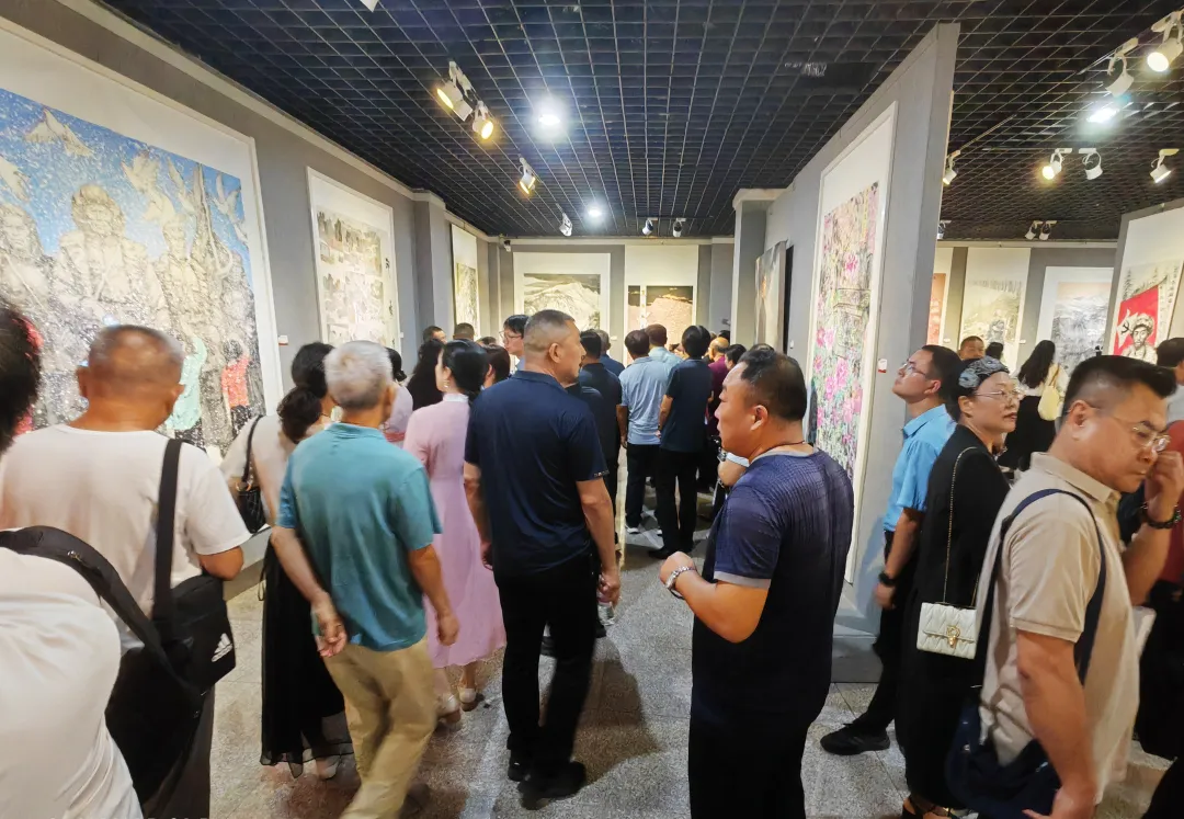 【展訊】紀念抗戰(zhàn)勝利80周年、楊靖宇將軍誕辰120周年美術書法攝影藝術展開幕