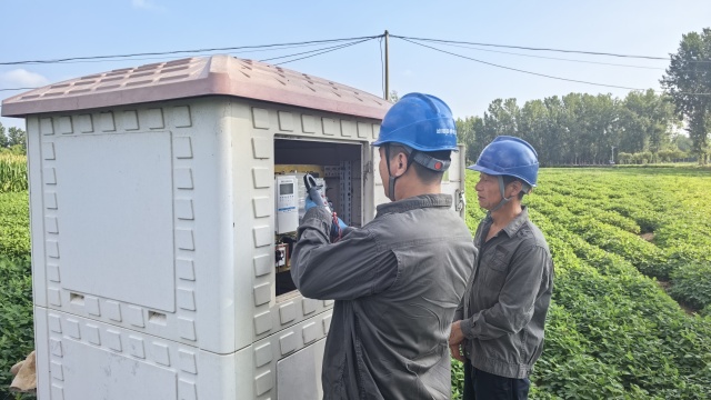 國網泌陽縣供電公司：排查農田機井設施 護航夏糧灌溉用電