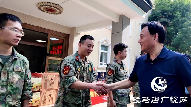  西平縣委常委會召開議軍會議