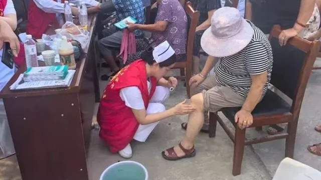 駐馬店市中醫(yī)院開展下鄉(xiāng)義診活動，守護(hù)群眾健康