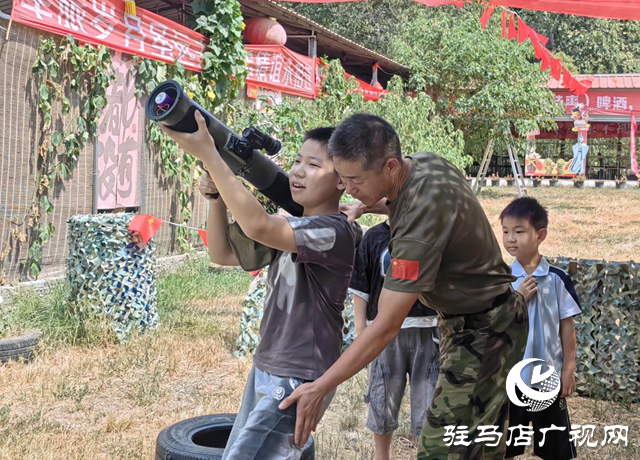 駐馬店新青年公益協(xié)會(huì)開(kāi)展主題活動(dòng) 為少年兒童播撒愛(ài)國(guó)種子