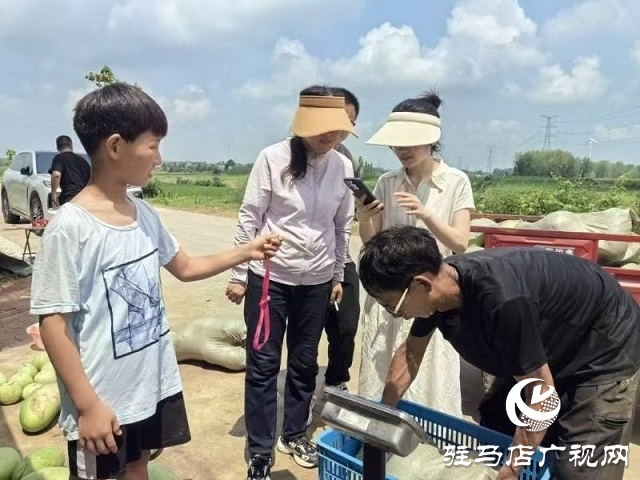 新蔡縣佛閣寺鎮(zhèn)：愛(ài)心消費(fèi)解民憂(yōu) 以購(gòu)代扶助增收