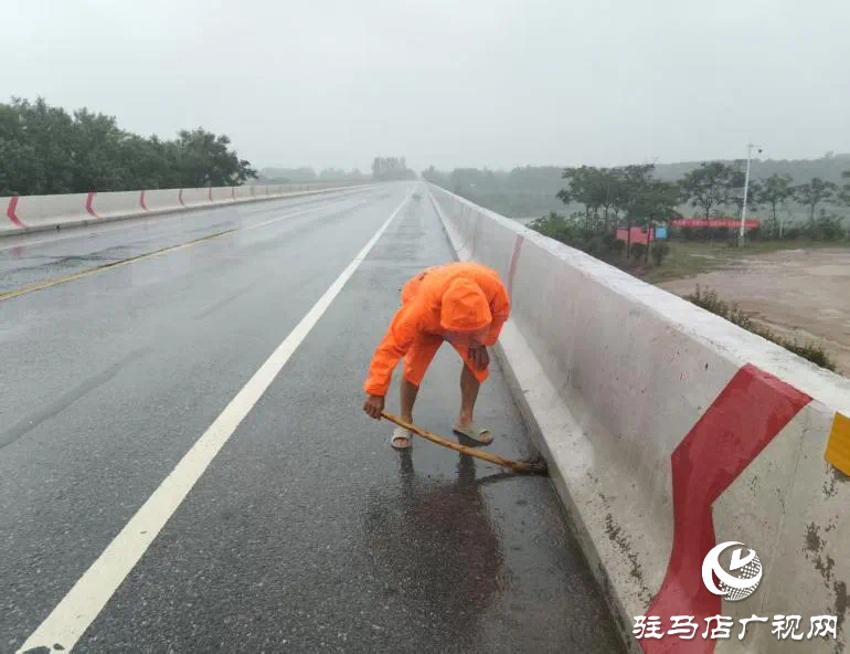 正陽縣公路事業(yè)發(fā)展中心：筑牢安全防線 守護(hù)出行平安