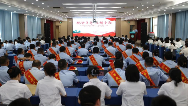  德馨于行 技精于勤——駐馬店市中心醫(yī)院舉辦第八個(gè)中國(guó)醫(yī)師節(jié)主題活動(dòng)