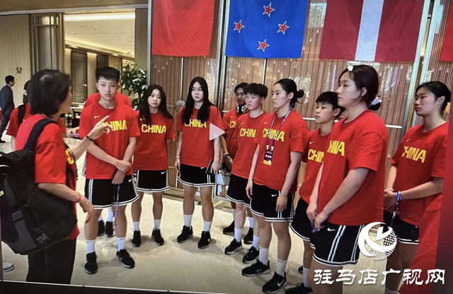 農(nóng)家女孩徐培琳：球場(chǎng)逐夢(mèng) 終圓名校