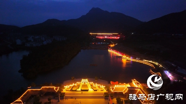 老樂山夜游開啟 點(diǎn)亮城市夜生活
