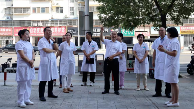 凝心聚力啟新程 優(yōu)化服務(wù)促發(fā)展——駐馬店市第二中醫(yī)院行政大查房推動(dòng)醫(yī)療服務(wù)品質(zhì)建設(shè)