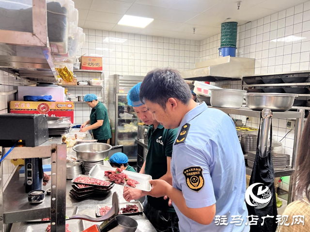 駐馬店市城鄉(xiāng)一體化示范區(qū)市場監(jiān)管分局：全力保障天中環(huán)球港七夕活動食品安全