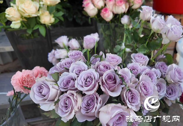 七夕浪漫經(jīng)濟(jì)升溫 掀起“儀式感消費(fèi)”熱潮
