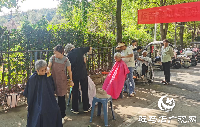 黨建聯(lián)建獻愛心 便民服務(wù)暖人心