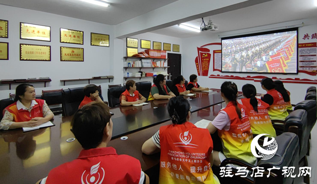 鐵流翱翔激蕩天中 同心共筑強(qiáng)國夢(mèng)想