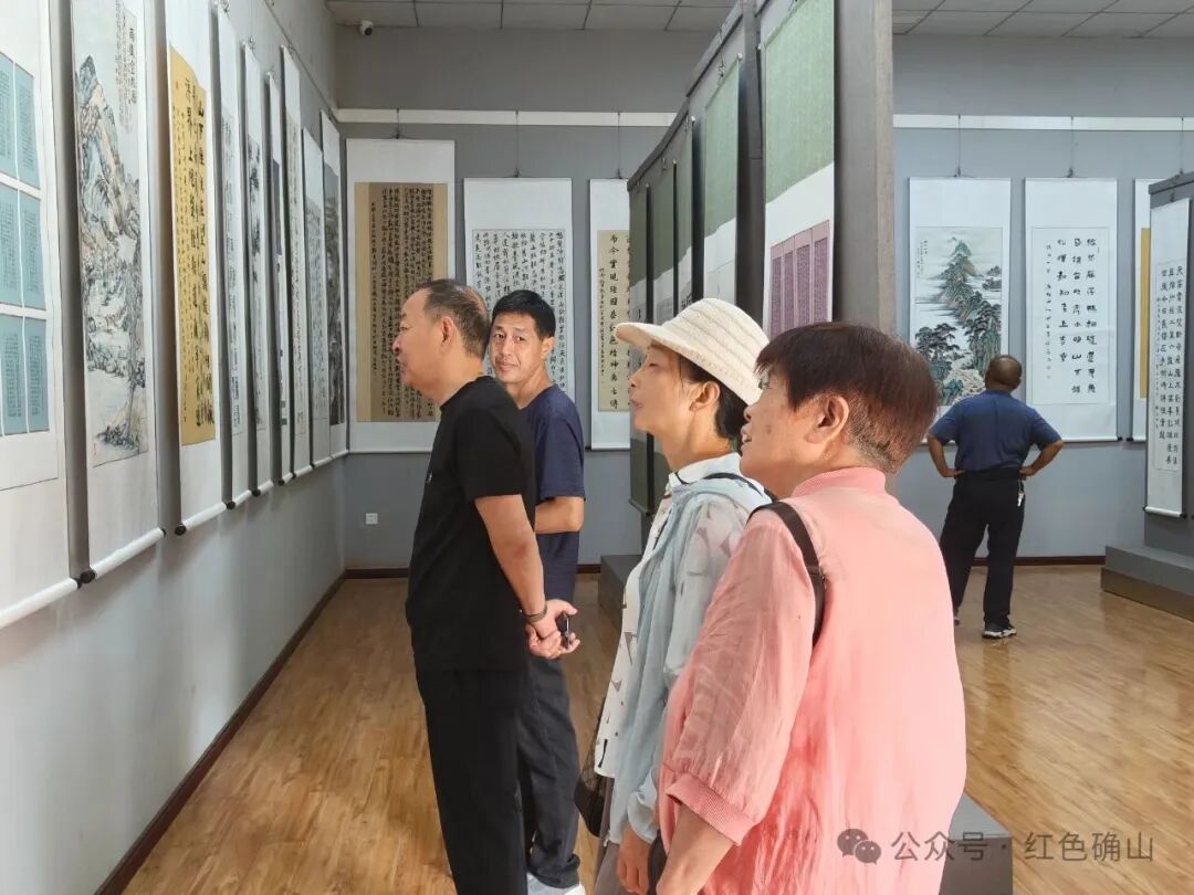 別問(wèn)書畫展值不值得去，當(dāng)代人真的會(huì)狠狠共情！