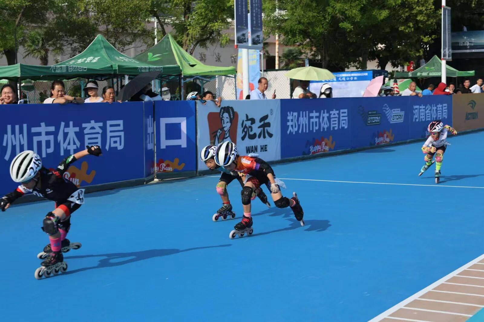熱烈祝賀駐馬店第二實(shí)驗(yàn)小學(xué)王玥琳同學(xué)在河南省青少年輪滑錦標(biāo)賽中斬獲佳績(jī)！