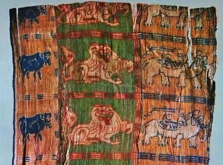 文博日歷丨三種文化符號(hào)“同框” 見證跨越千年的絲綢之路