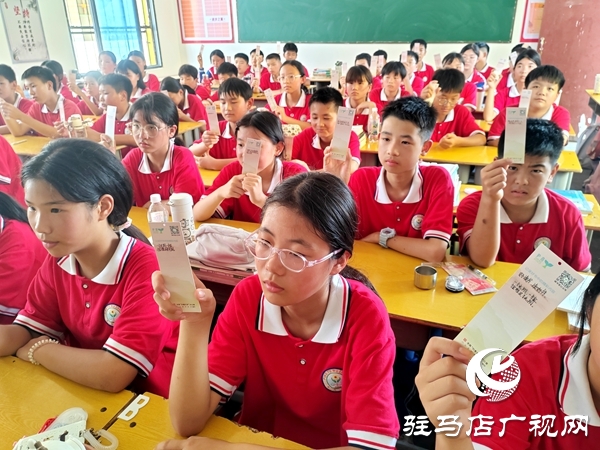 平輿五中2025年“護(hù)苗·綠書簽”宣傳活動(dòng)