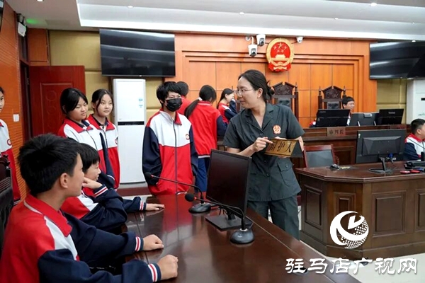  平輿縣人民法院：解鎖“開學第一課”新上“法”