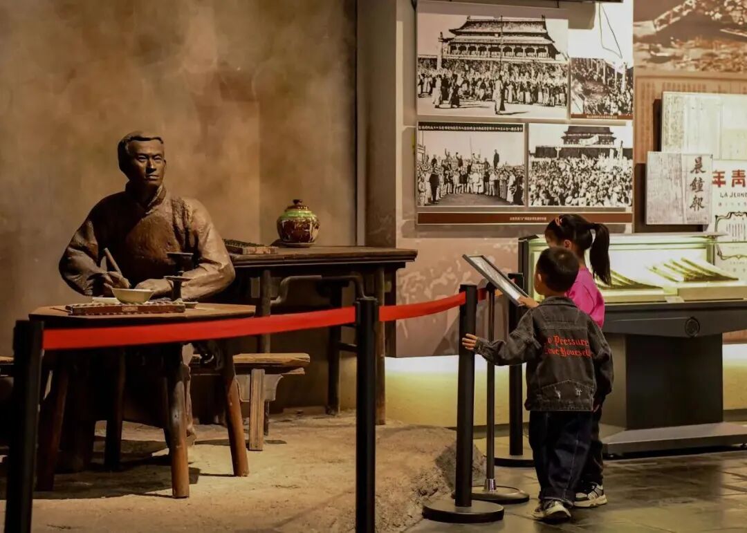 線上展｜銘記烽火鑄忠魂 藝韻傳薪頌英雄——駐馬店市紀(jì)念抗戰(zhàn)勝利80周年、楊靖宇將軍誕辰120周年美術(shù)書法攝影藝術(shù)展（五）