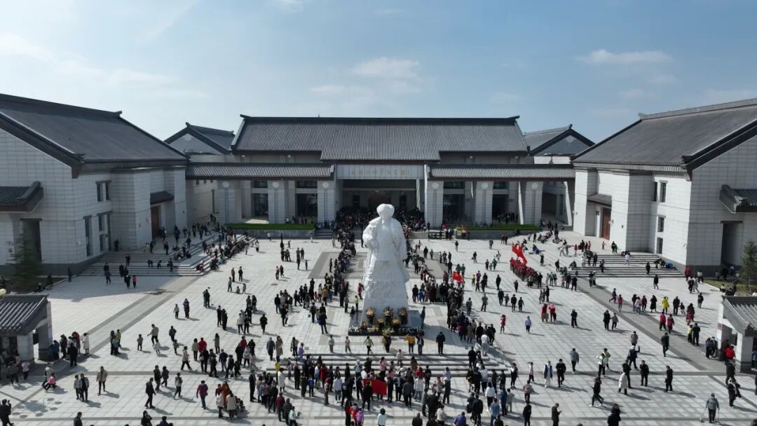 線上展｜銘記烽火鑄忠魂 藝韻傳薪頌英雄——駐馬店市紀(jì)念抗戰(zhàn)勝利80周年、楊靖宇將軍誕辰120周年美術(shù)書法攝影藝術(shù)展（五）