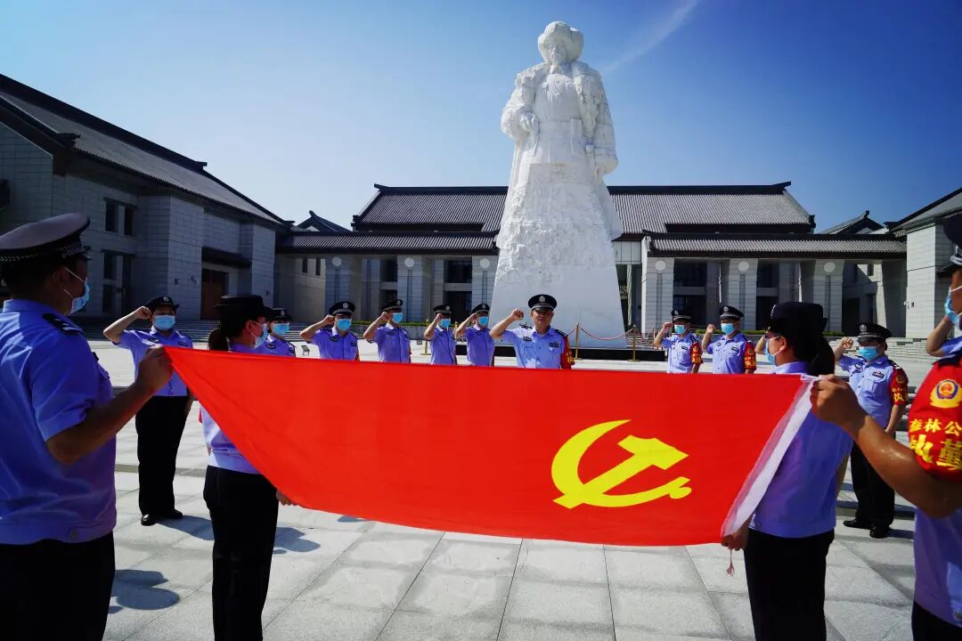 線上展｜銘記烽火鑄忠魂 藝韻傳薪頌英雄——駐馬店市紀(jì)念抗戰(zhàn)勝利80周年、楊靖宇將軍誕辰120周年美術(shù)書法攝影藝術(shù)展（五）