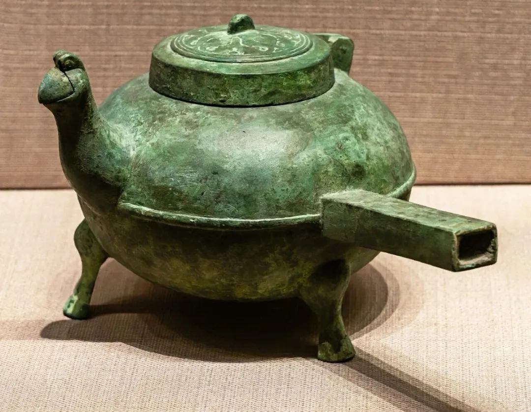 文博日歷丨一盉（hé）在手，濃淡皆適宜