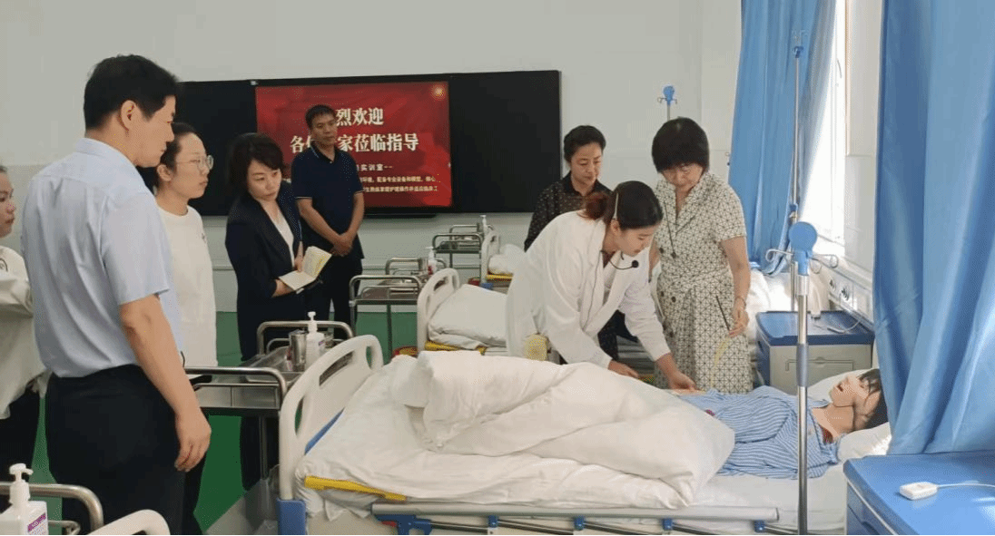 河南省衛(wèi)生健康委員會專家組對駐馬店職業(yè)技術學院新增專業(yè)進行現(xiàn)場評審