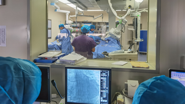  駐馬店市第一人民醫(yī)院：急診“加速度”+胸痛中心“強(qiáng)聯(lián)動(dòng)”搭建“救心高速路”