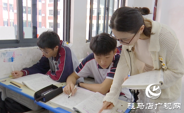 育見新力量｜田歡：“一生一策”育桃李，靜待花開潤無聲