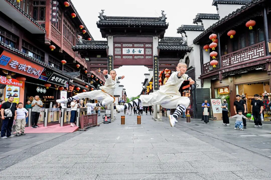 來(lái)吧，跟著功夫游中原