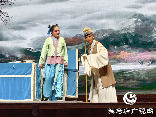 豫劇名家李樹(shù)建攜弟子亮相駐馬店 《清風(fēng)亭上》引燃戲迷熱情